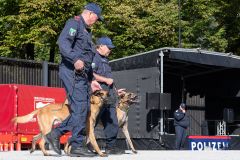 2023-herbstmesse-3-polizei-hunde